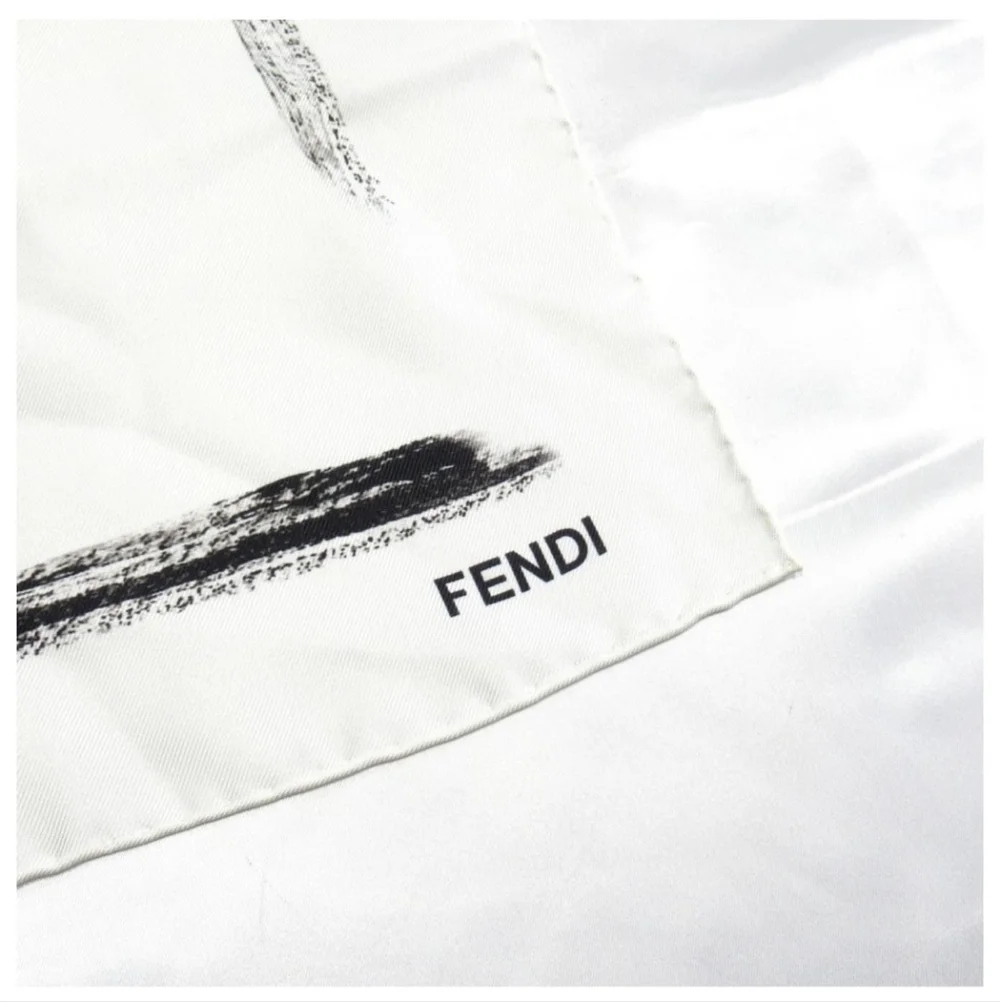 Fendi Baguette Mania Logo Scarf Black White Multiple colors With COA - Picture 4 of 4